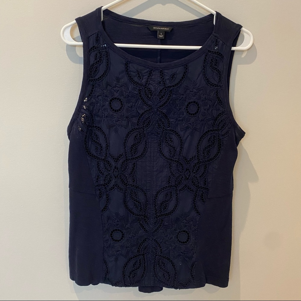 Banana Republic tank top with lace detailing